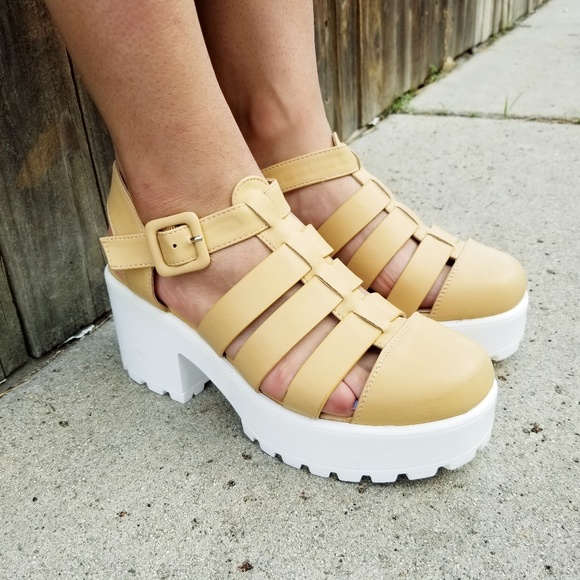 Beige Chunky Platform 90s Grunge look Summer Shoes - Picture 4 of 5